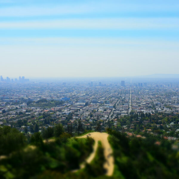 Etanol y aire más limpio: cómo ayuda a reducir emisiones sin cambiar de carro